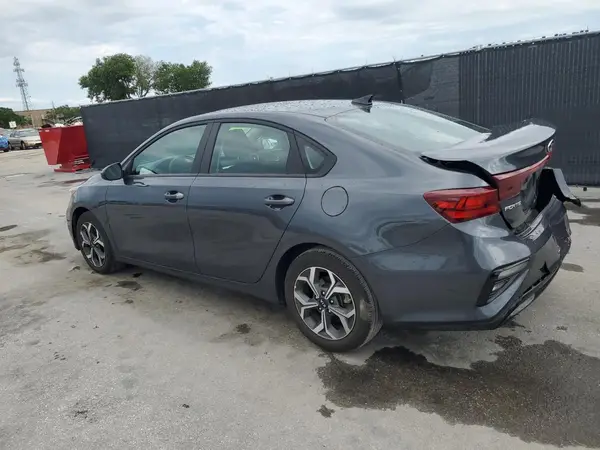 3KPF24ADXME386694 2021 KIA FORTE - Image 2