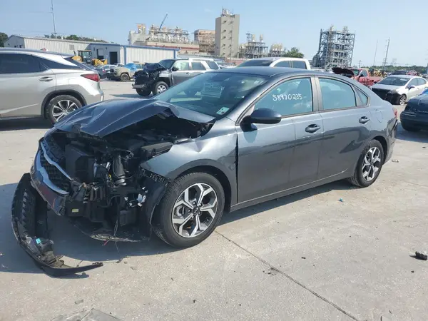 3KPF24ADXME389935 2021 KIA FORTE - Image 1