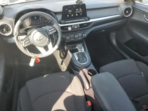 3KPF24ADXME389935 2021 KIA FORTE - Image 8