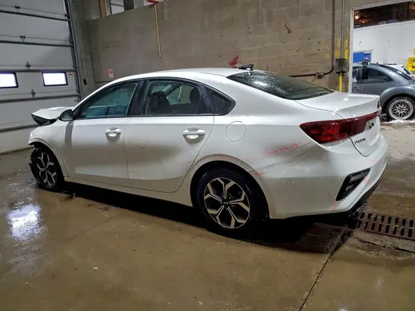 3KPF24ADXME390048 2021 KIA FORTE - Image 2
