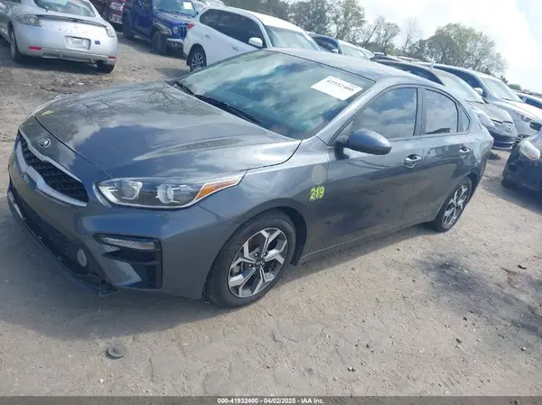 3KPF24ADXME395525 2021 KIA FORTE - Image 2