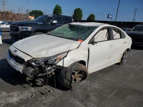 3KPF24ADXME398070 2021 KIA FORTE - Image 1