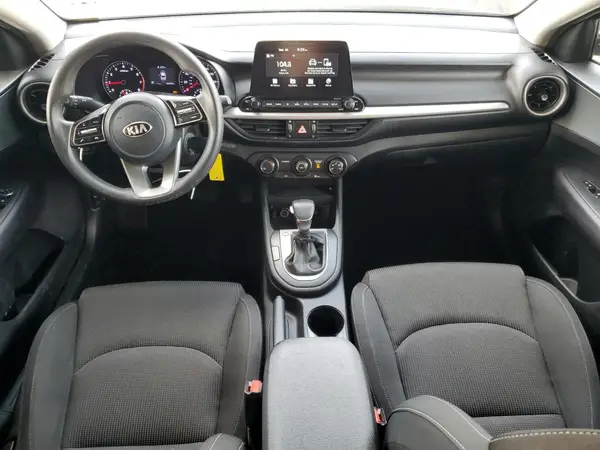 3KPF24ADXME401601 2021 KIA FORTE - Image 8