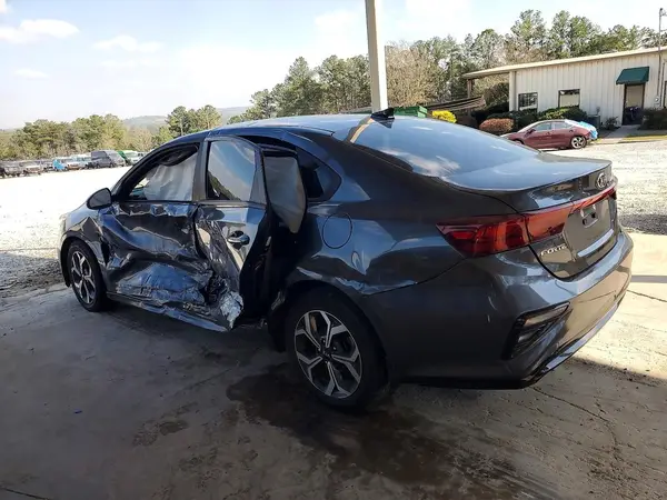 3KPF24ADXME403946 2021 KIA FORTE - Image 2