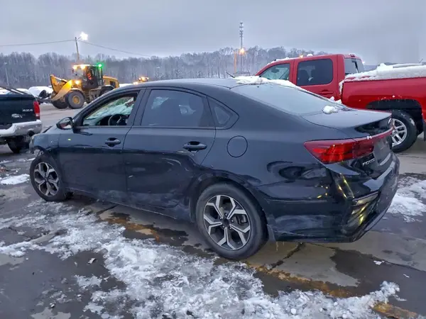 3KPF24ADXME404904 2021 KIA FORTE - Image 2