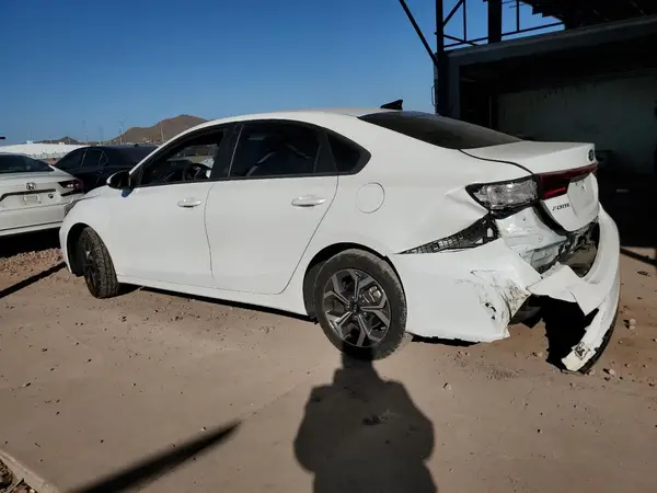 3KPF24ADXME407849 2021 KIA FORTE - Image 2