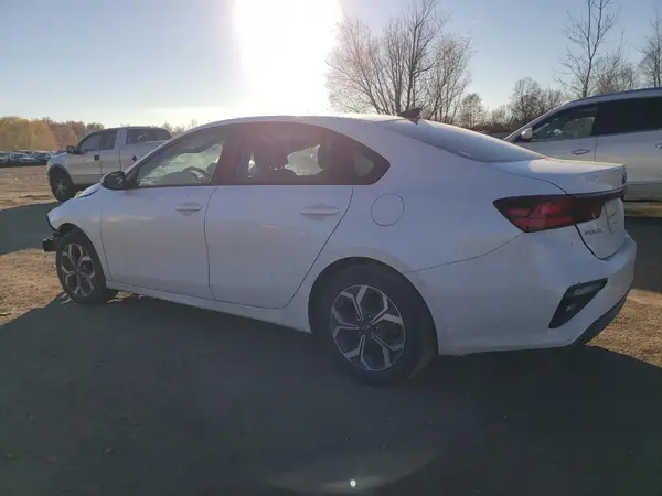 3KPF24ADXME408936 2021 KIA FORTE - Image 2