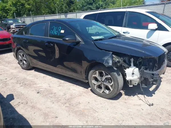 3KPF24ADXME410542 2021 KIA FORTE - Image 1