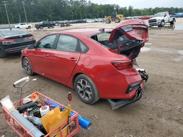 3KPF24ADXME411643 2021 KIA FORTE - Image 2