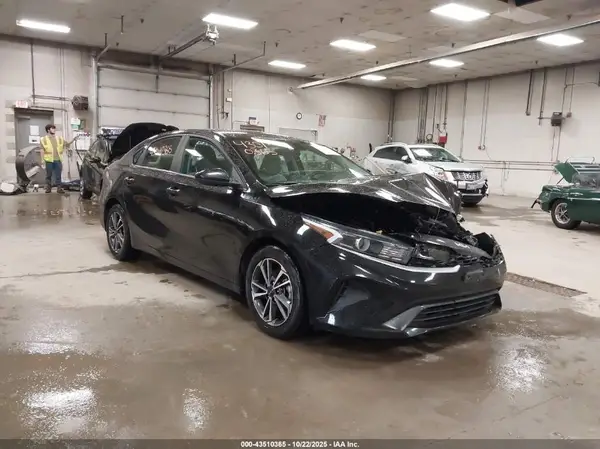 3KPF24ADXNE416214 2022 KIA FORTE - Image 1