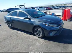 3KPF24ADXNE417198 2022 KIA FORTE