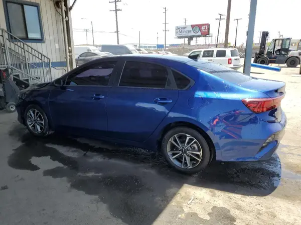 3KPF24ADXNE417413 2022 KIA FORTE - Image 2