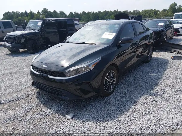 3KPF24ADXNE419288 2022 KIA FORTE - Image 2