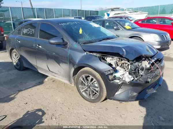 3KPF24ADXNE423745 2022 KIA FORTE - Image 1