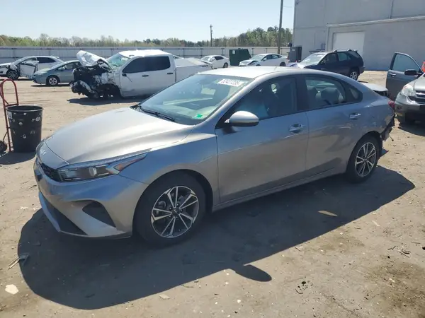 3KPF24ADXNE424507 2022 KIA FORTE - Image 1