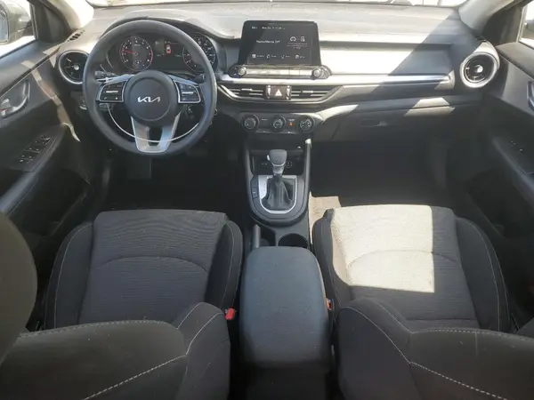 3KPF24ADXNE424507 2022 KIA FORTE - Image 8
