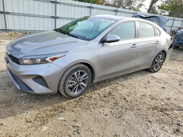 3KPF24ADXNE424572 2022 KIA FORTE - Image 1