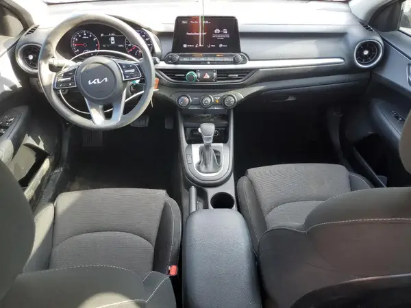 3KPF24ADXNE424779 2022 KIA FORTE - Image 8