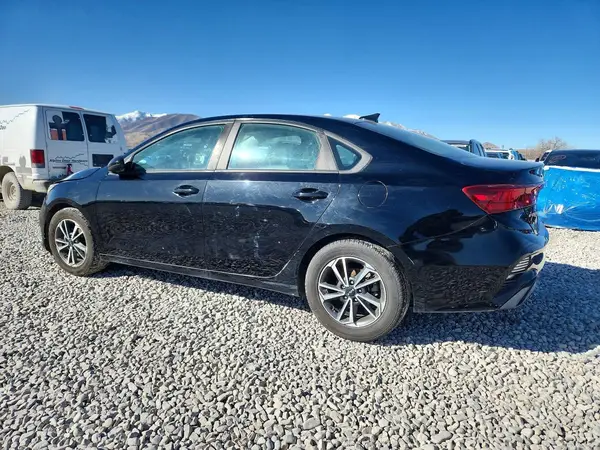 3KPF24ADXNE425155 2022 KIA FORTE - Image 2