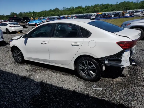 3KPF24ADXNE425785 2022 KIA FORTE - Image 2