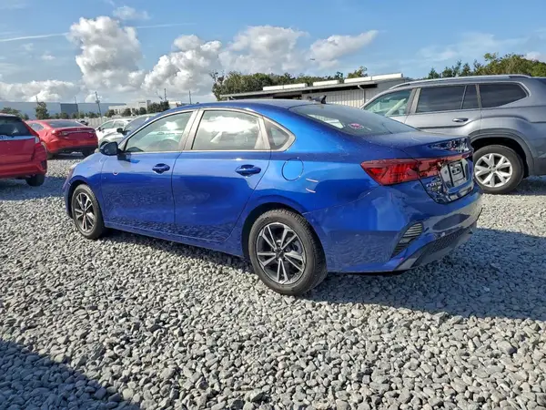 3KPF24ADXNE426354 2022 KIA FORTE - Image 2