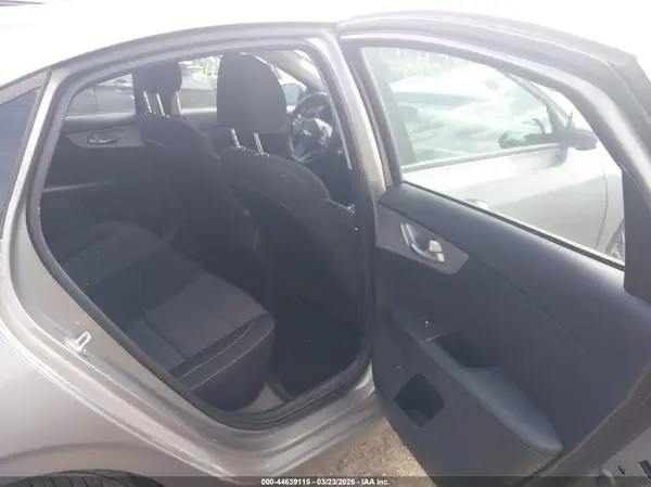 3KPF24ADXNE427200 2022 KIA FORTE - Image 8
