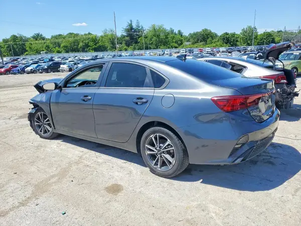 3KPF24ADXNE429741 2022 KIA FORTE - Image 2