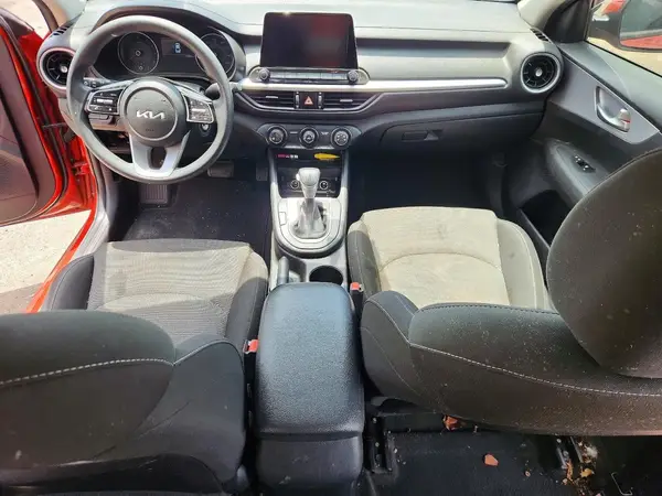 3KPF24ADXNE429996 2022 KIA FORTE - Image 8