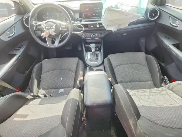 3KPF24ADXNE433112 2022 KIA FORTE - Image 8