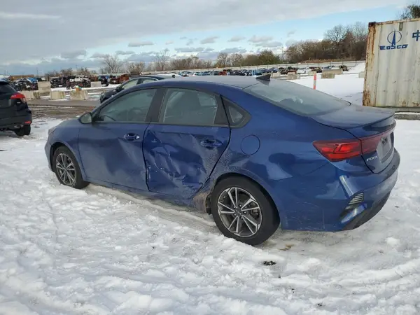 3KPF24ADXNE435409 2022 KIA FORTE - Image 2