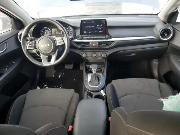 3KPF24ADXNE435409 2022 KIA FORTE - Image 8