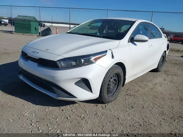 3KPF24ADXNE438746 2022 KIA FORTE - Image 2