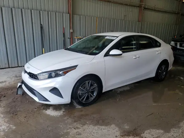 3KPF24ADXNE439220 2022 KIA FORTE - Image 1