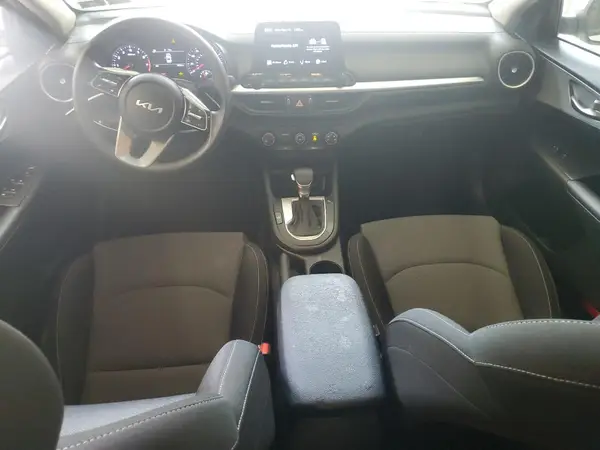 3KPF24ADXNE439220 2022 KIA FORTE - Image 8