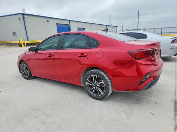 3KPF24ADXNE441517 2022 KIA FORTE - Image 2
