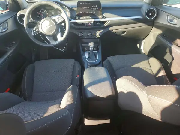 3KPF24ADXNE442215 2022 KIA FORTE - Image 8