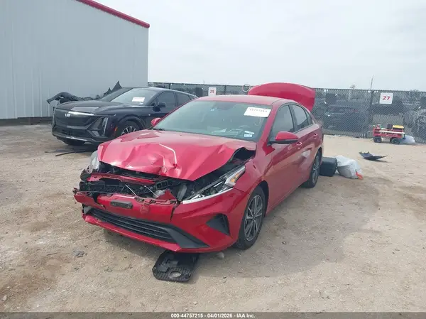 3KPF24ADXNE442764 2022 KIA FORTE - Image 2