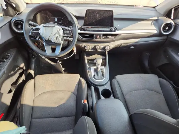3KPF24ADXNE448208 2022 KIA FORTE - Image 8