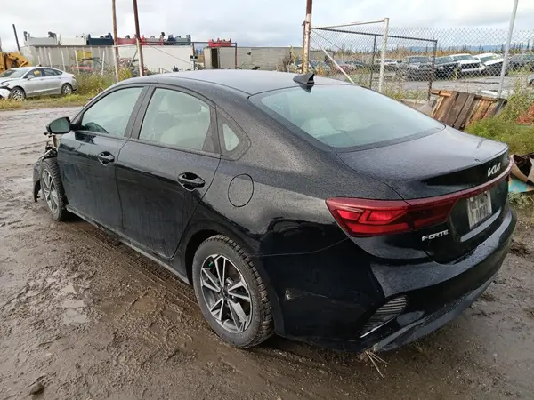 3KPF24ADXNE449679 2022 KIA FORTE - Image 2