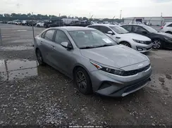 3KPF24ADXNE456535 2022 KIA FORTE