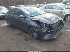 3KPF24ADXNE458026 2022 KIA FORTE