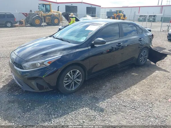3KPF24ADXNE458267 2022 KIA FORTE - Image 2