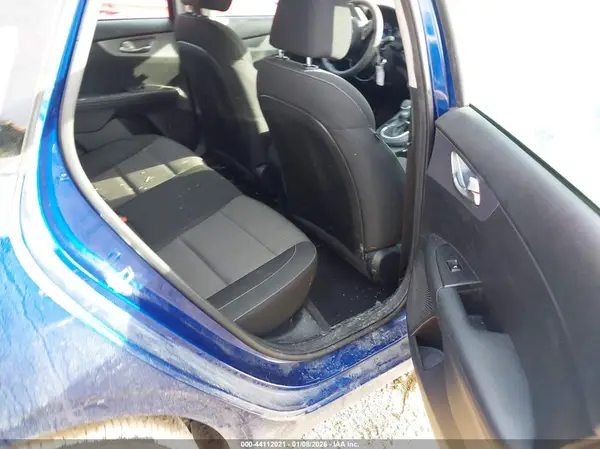 3KPF24ADXNE459080 2022 KIA FORTE - Image 8