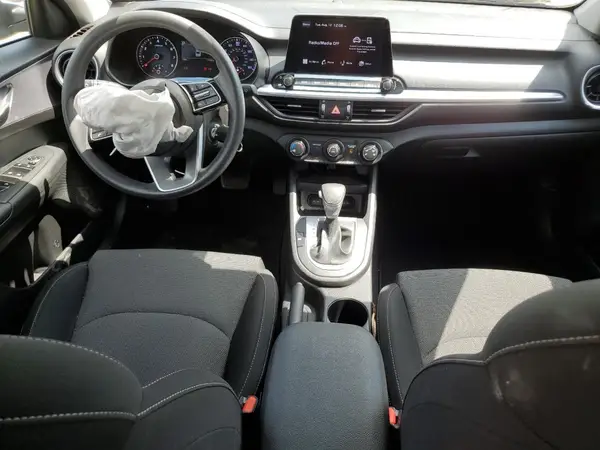 3KPF24ADXNE460620 2022 KIA FORTE - Image 8