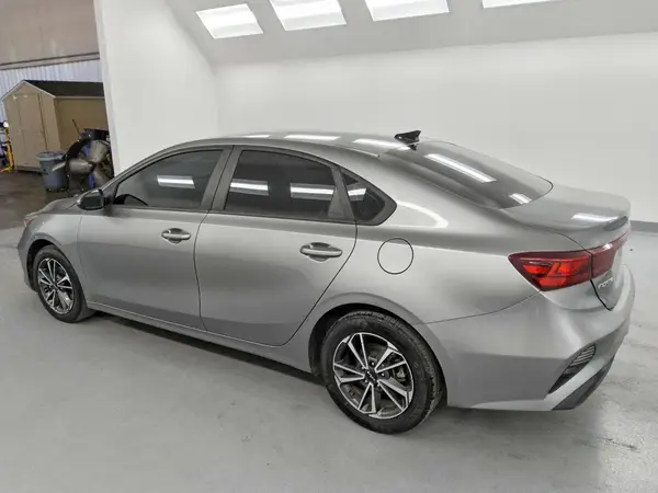 3KPF24ADXNE462416 2022 KIA FORTE - Image 2