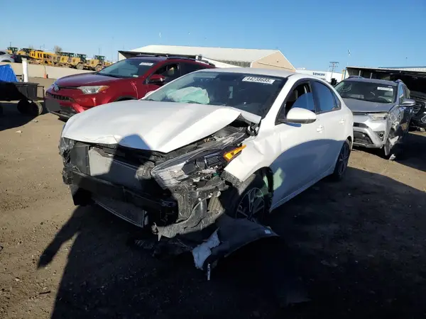 3KPF24ADXNE462528 2022 KIA FORTE - Image 1
