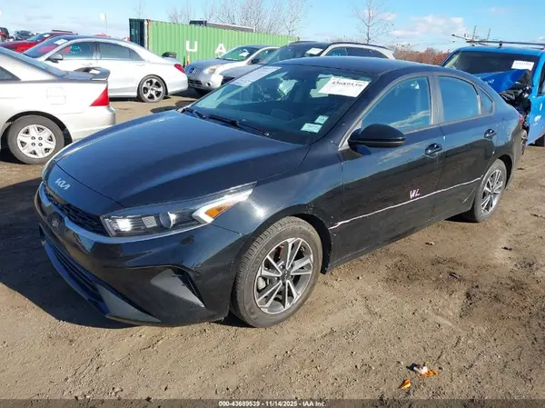 3KPF24ADXNE463078 2022 KIA FORTE - Image 2