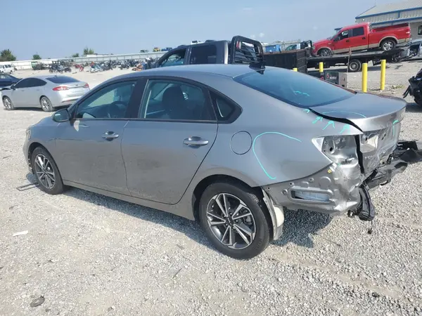 3KPF24ADXNE464134 2022 KIA FORTE - Image 2