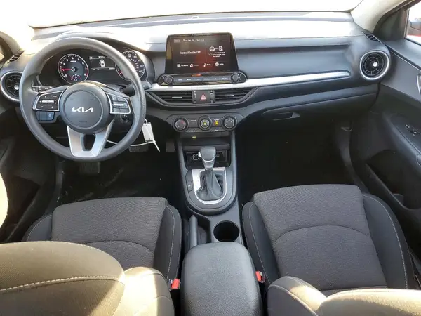 3KPF24ADXNE464165 2022 KIA FORTE - Image 8