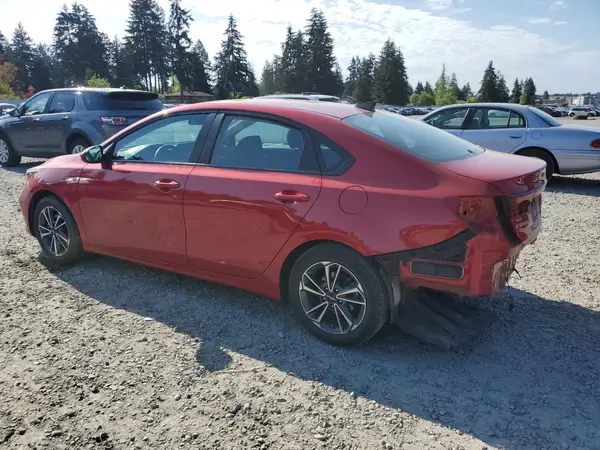 3KPF24ADXNE465803 2022 KIA FORTE - Image 2